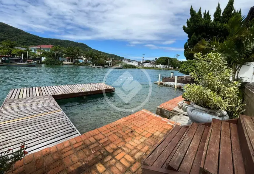 Imagem 2 - Casa em Barra da Lagoa, Florianópolis - SC