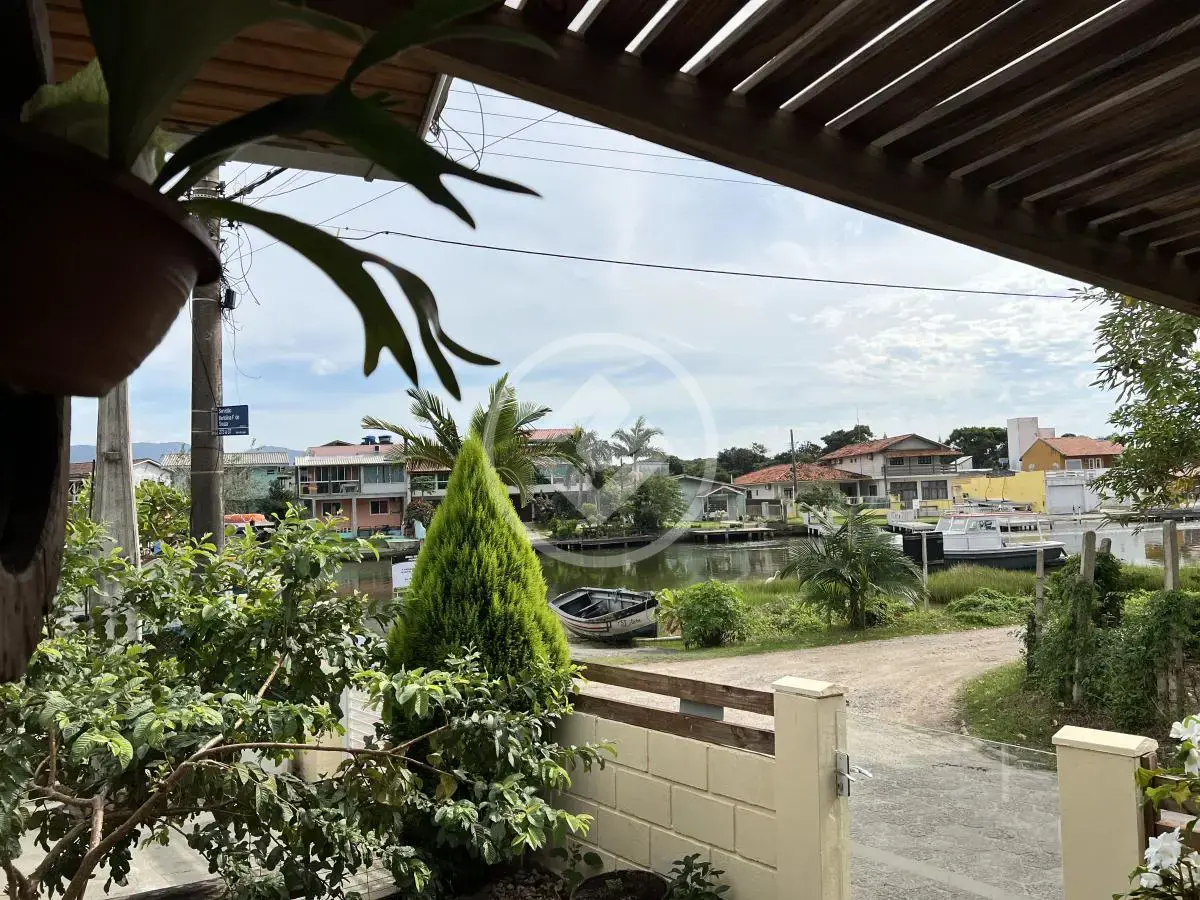 Image 2 - Casa em Barra da Lagoa, Florianópolis - SC