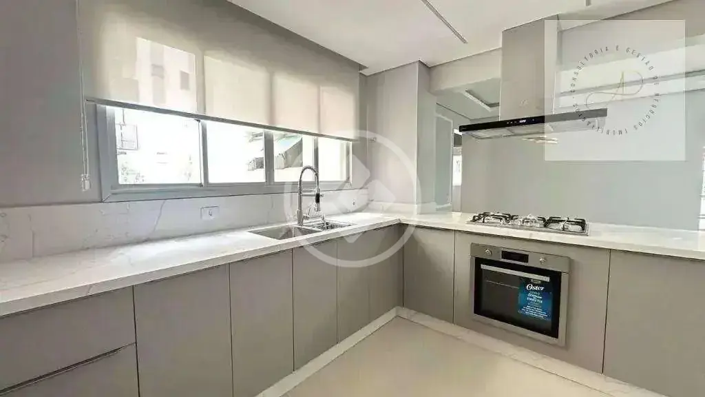 Imagem 1 - Apartamento em Centro, Florianópolis - SC