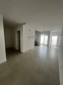 Imagem 3 - Sobrado Em Condomínio em Armacao do Pântano do Sul, Florianópolis - SC
