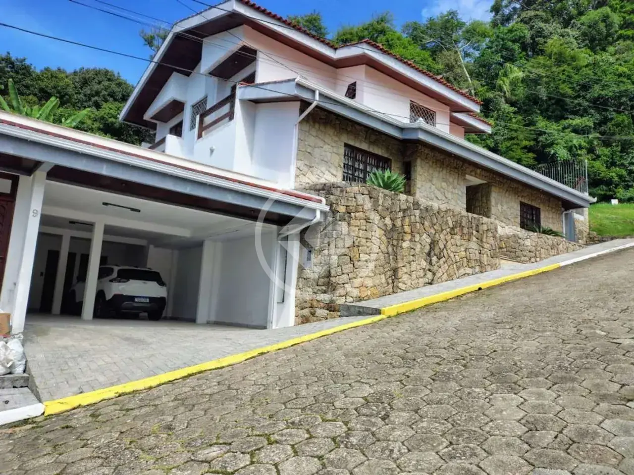 Imagem 1 - Casa em Córrego Grande, Florianópolis - SC