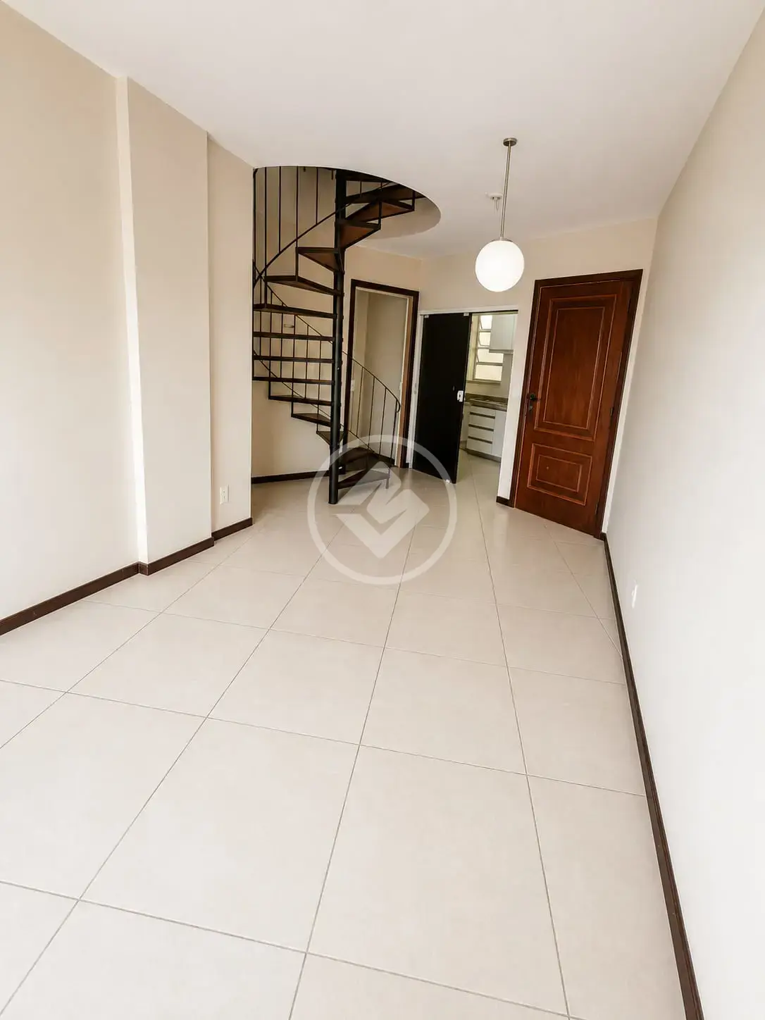 Imagem 3 - Cobertura Duplex em COQUEIROS, Florianópolis - SC