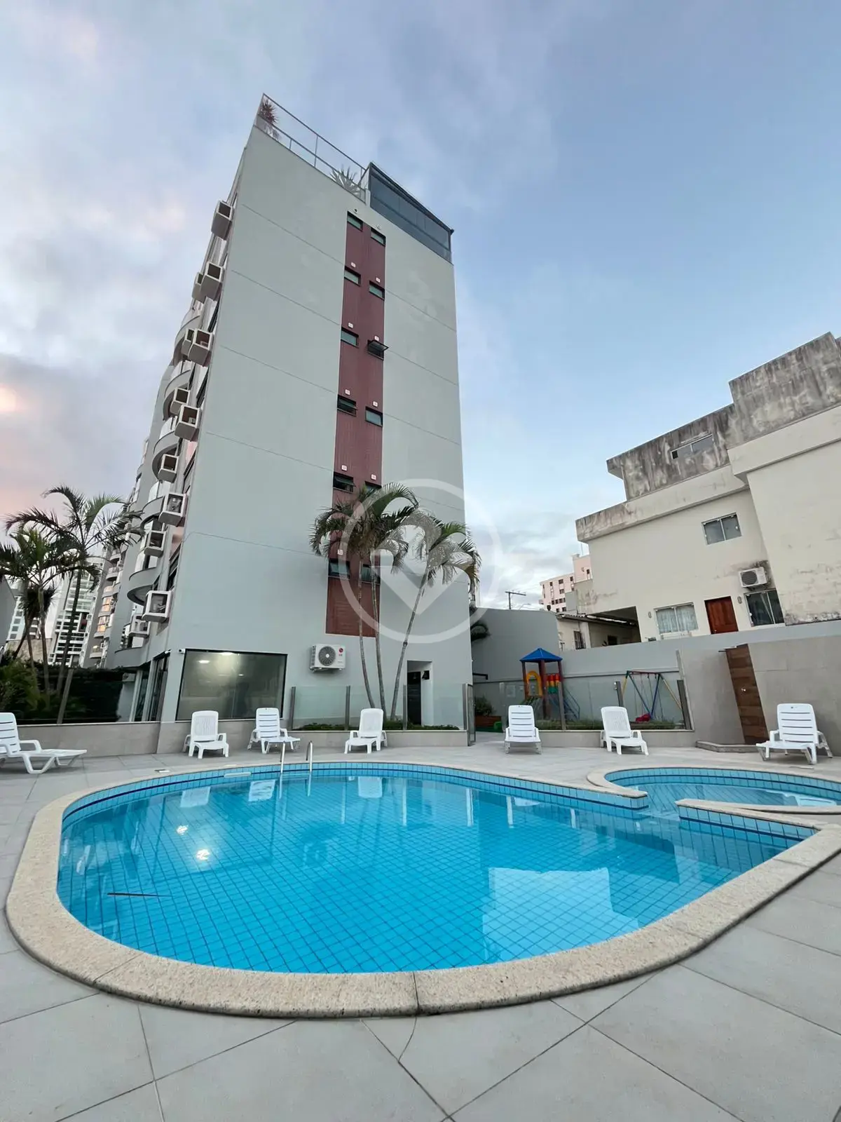Imagem 2 - Apartamento em Agronômica, Florianópolis - SC