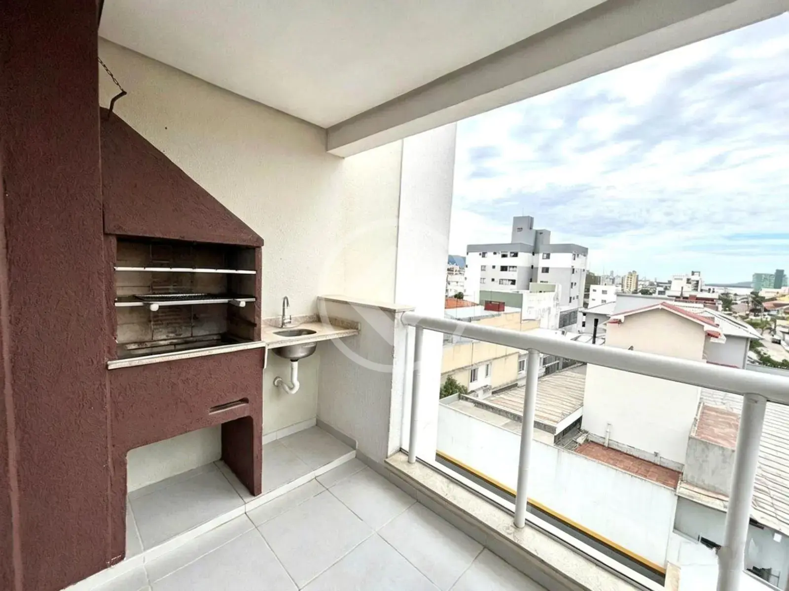 Imagem 1 - Apartamento em Coqueiros, Florianópolis - SC