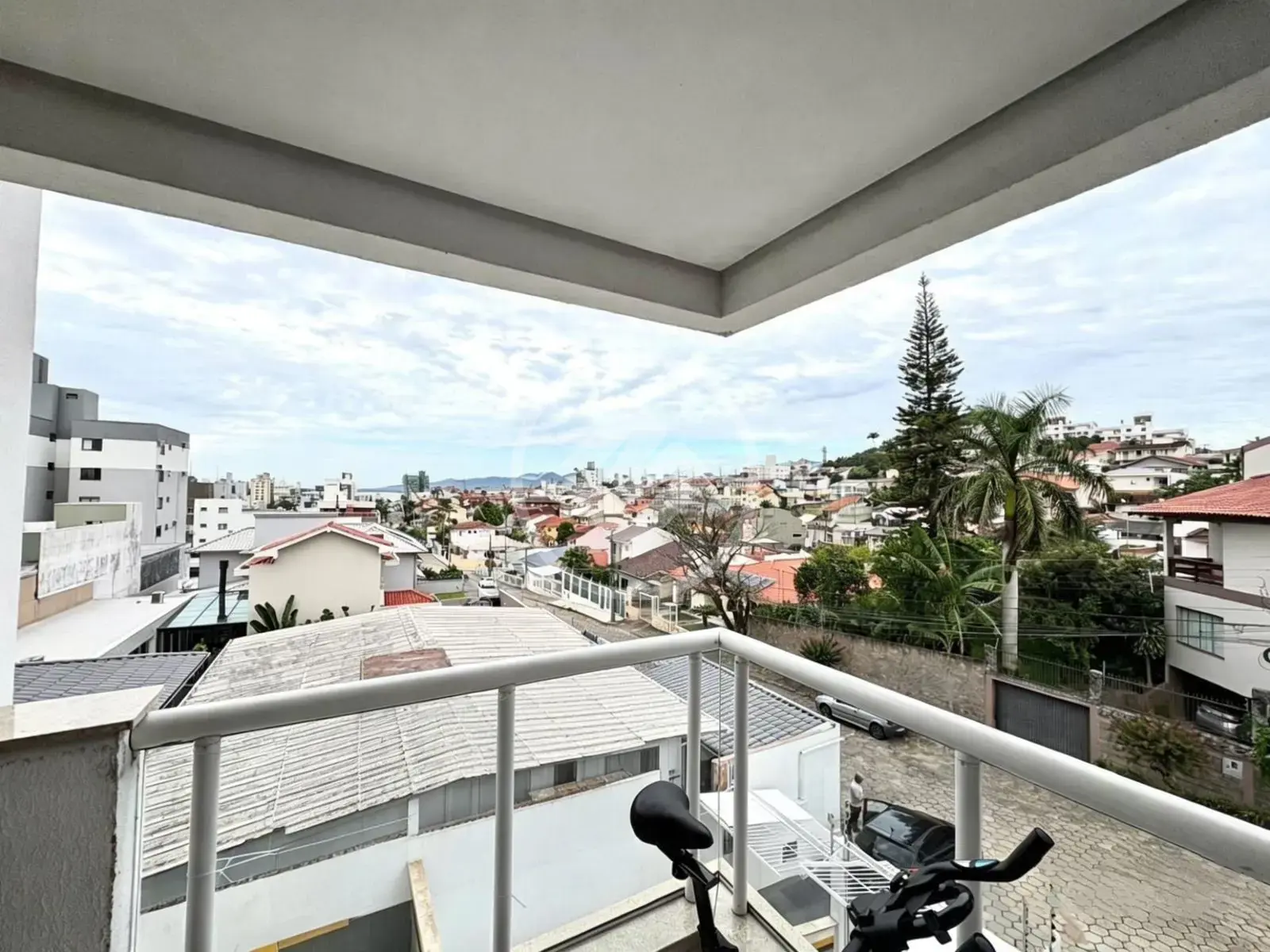 Imagem 1 - Apartamento em Coqueiros, Florianópolis - SC
