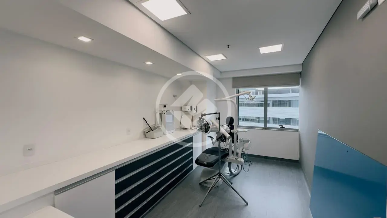 Imagem 2 - Sala Comercial em SACO GRANDE, Florianópolis - SC