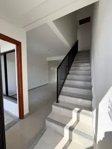 Imagem 6 - Sobrado em Serraria, São José - SC