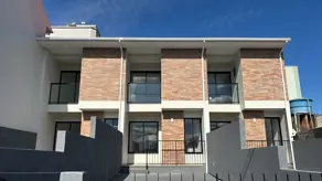 Sobrado Serraria, São José - SC — foto 1