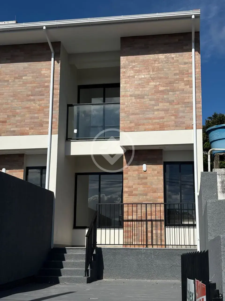 Imagem 1 - Sobrado em Serraria, São José - SC