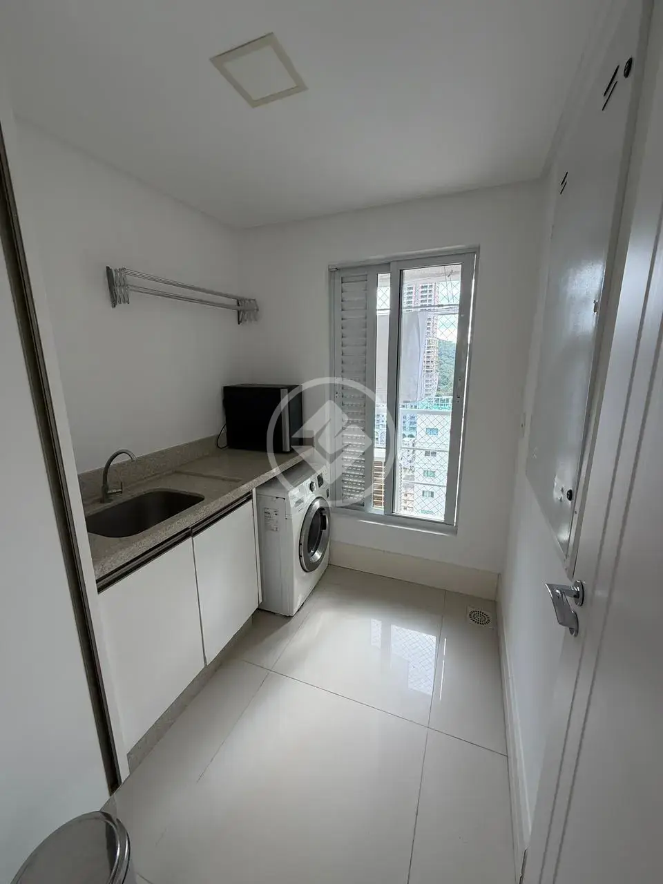 Imagem 6 - Apartamento em PIONEIROS, Balneário Camboriú - SC