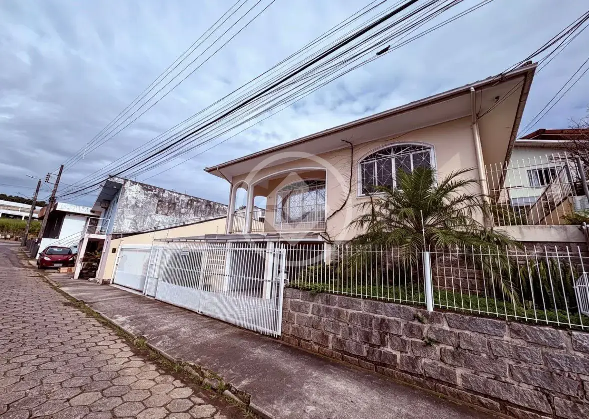 Imagem 1 - Casa em Capoeiras, Florianópolis - SC