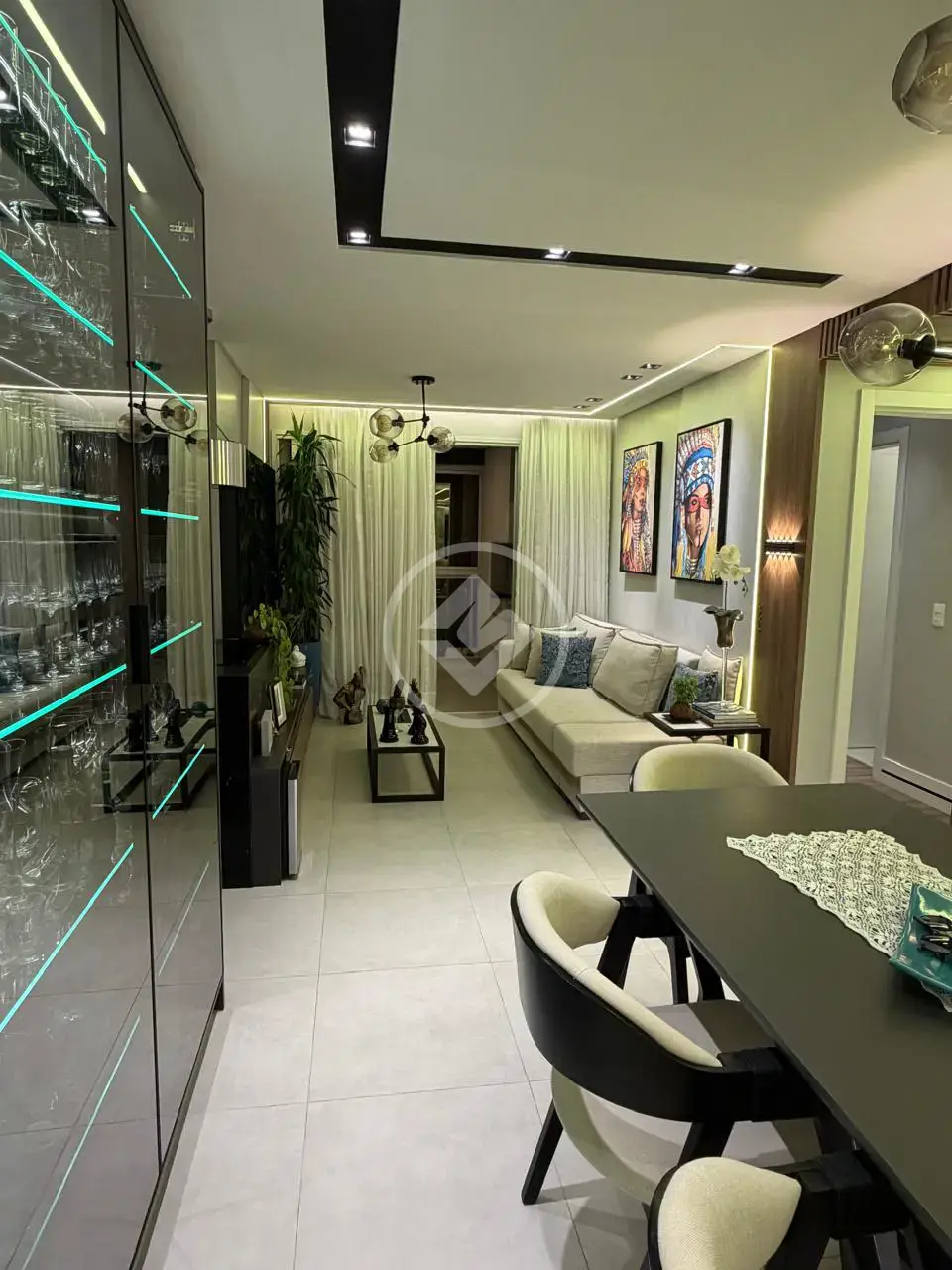 Imagem 1 - Apartamento em Coloninha, Florianópolis - SC