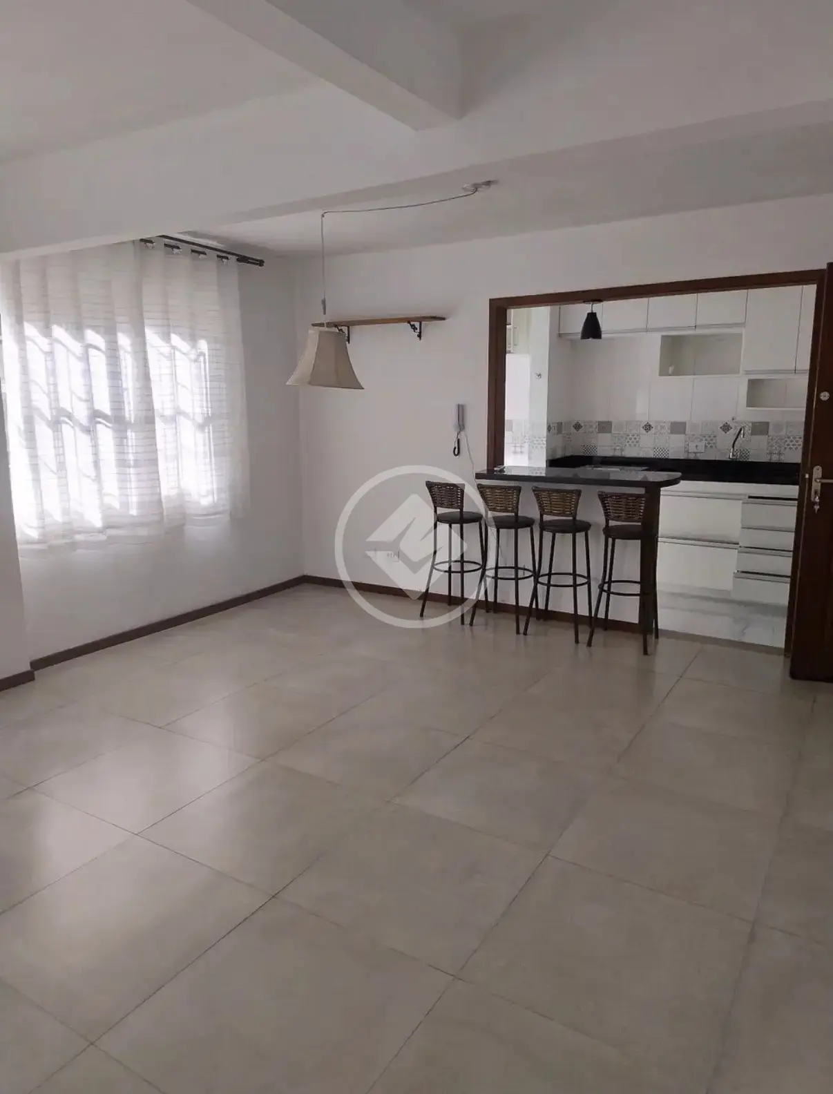 Imagem 1 - Apartamento em COQUEIROS, Florianópolis - SC