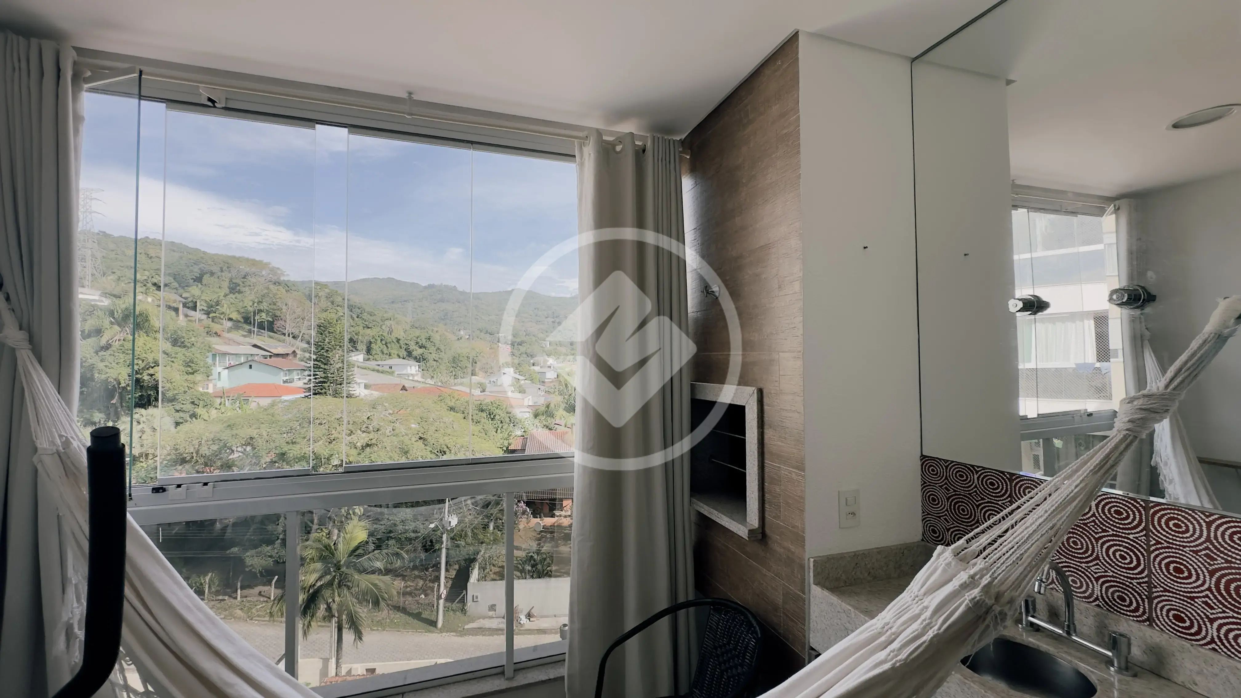 Imagem 2 - Apartamento em Córrego Grande, Florianópolis - SC