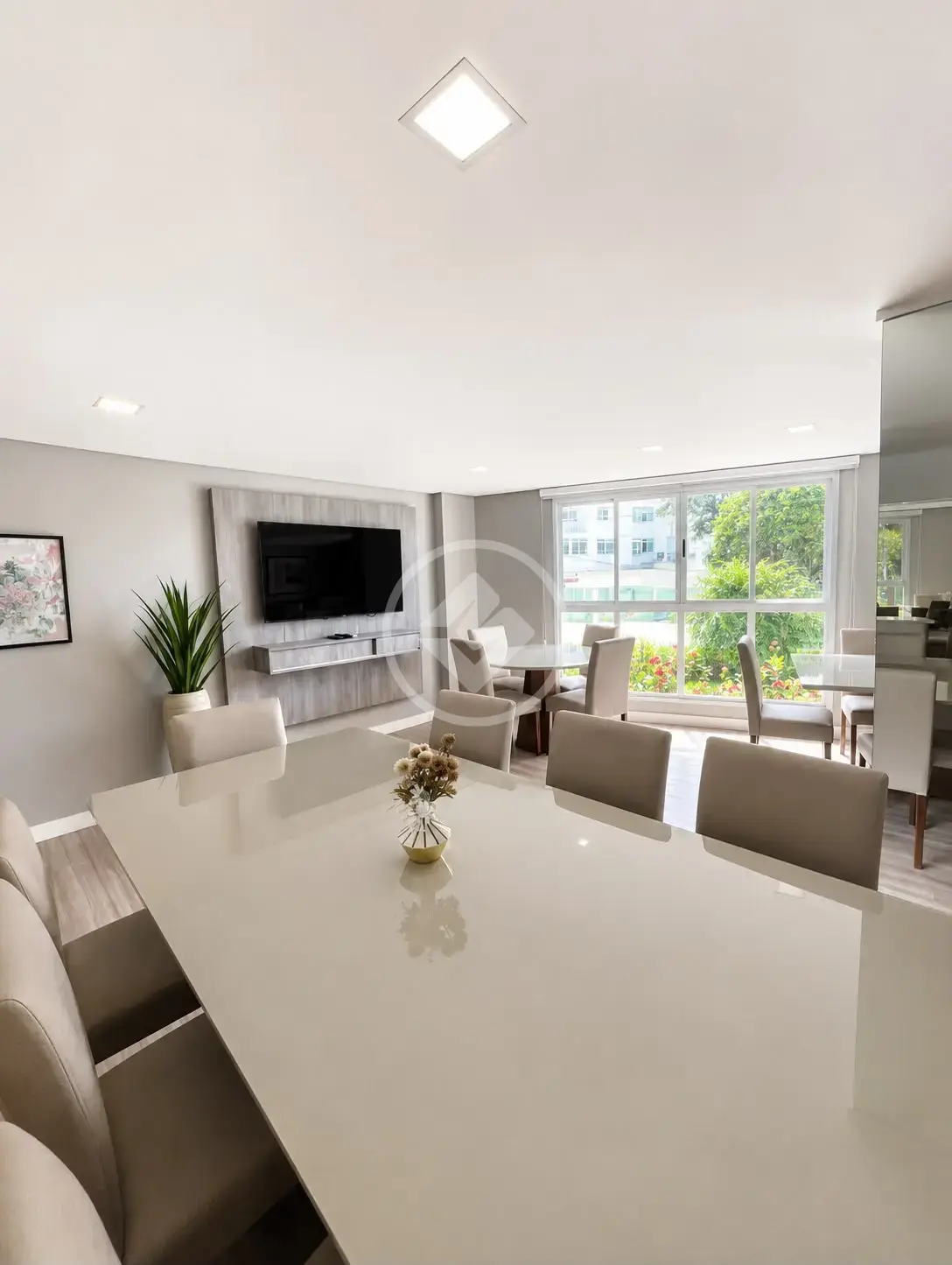 Imagem 1 - Apartamento em COQUEIROS, Florianópolis - SC