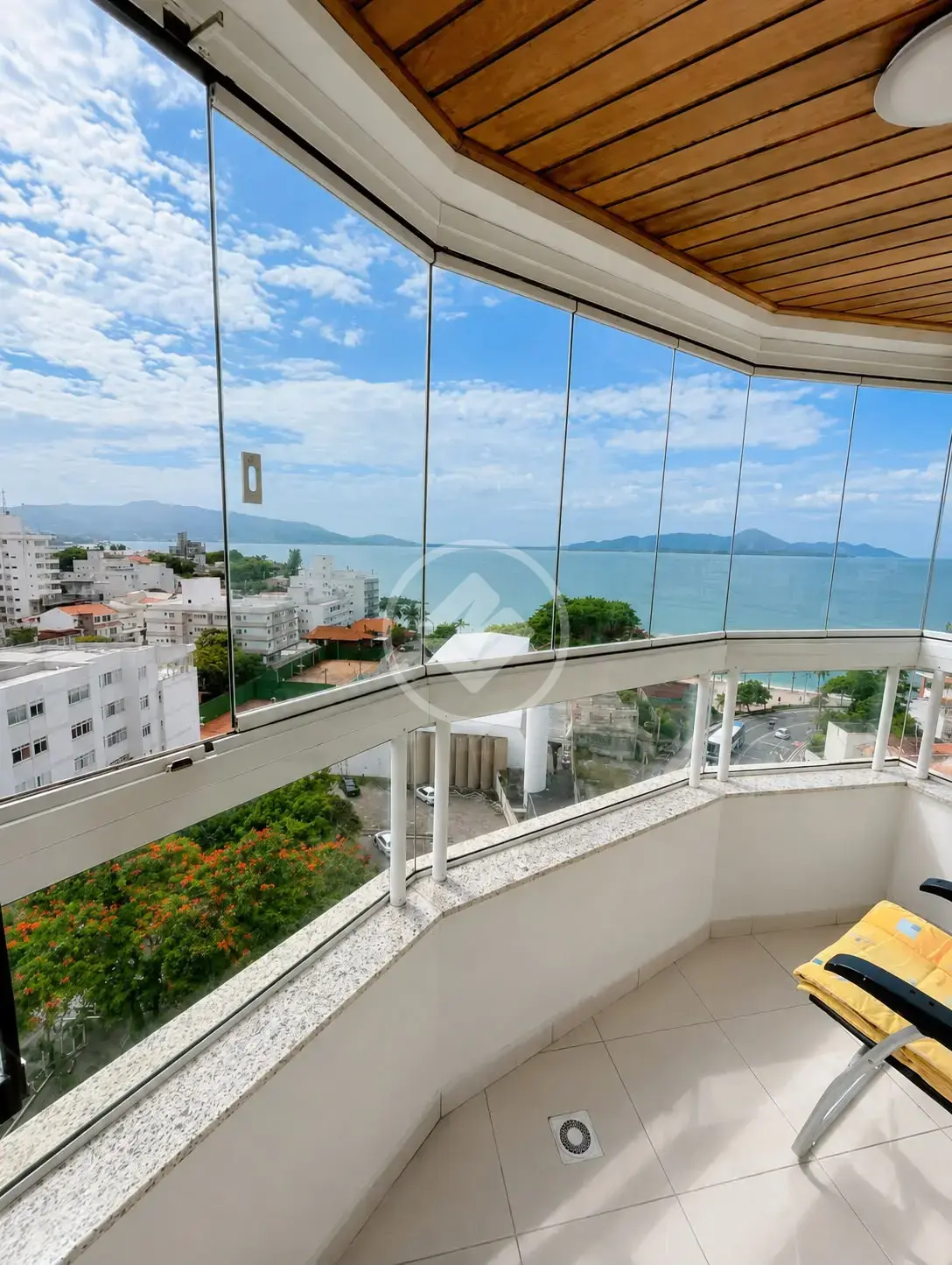 Imagem 2 - Apartamento em COQUEIROS, Florianópolis - SC