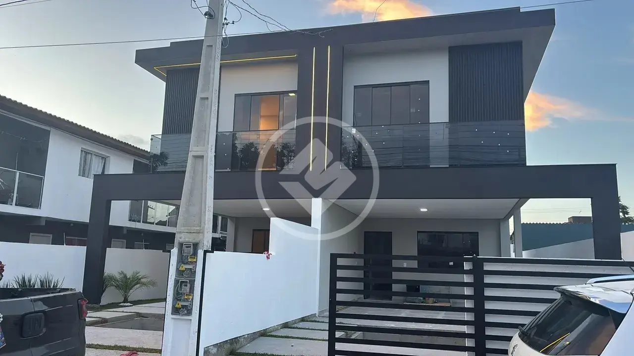 Image 2 - Sobrado em São João do Rio Vermelho, Florianópolis - SC
