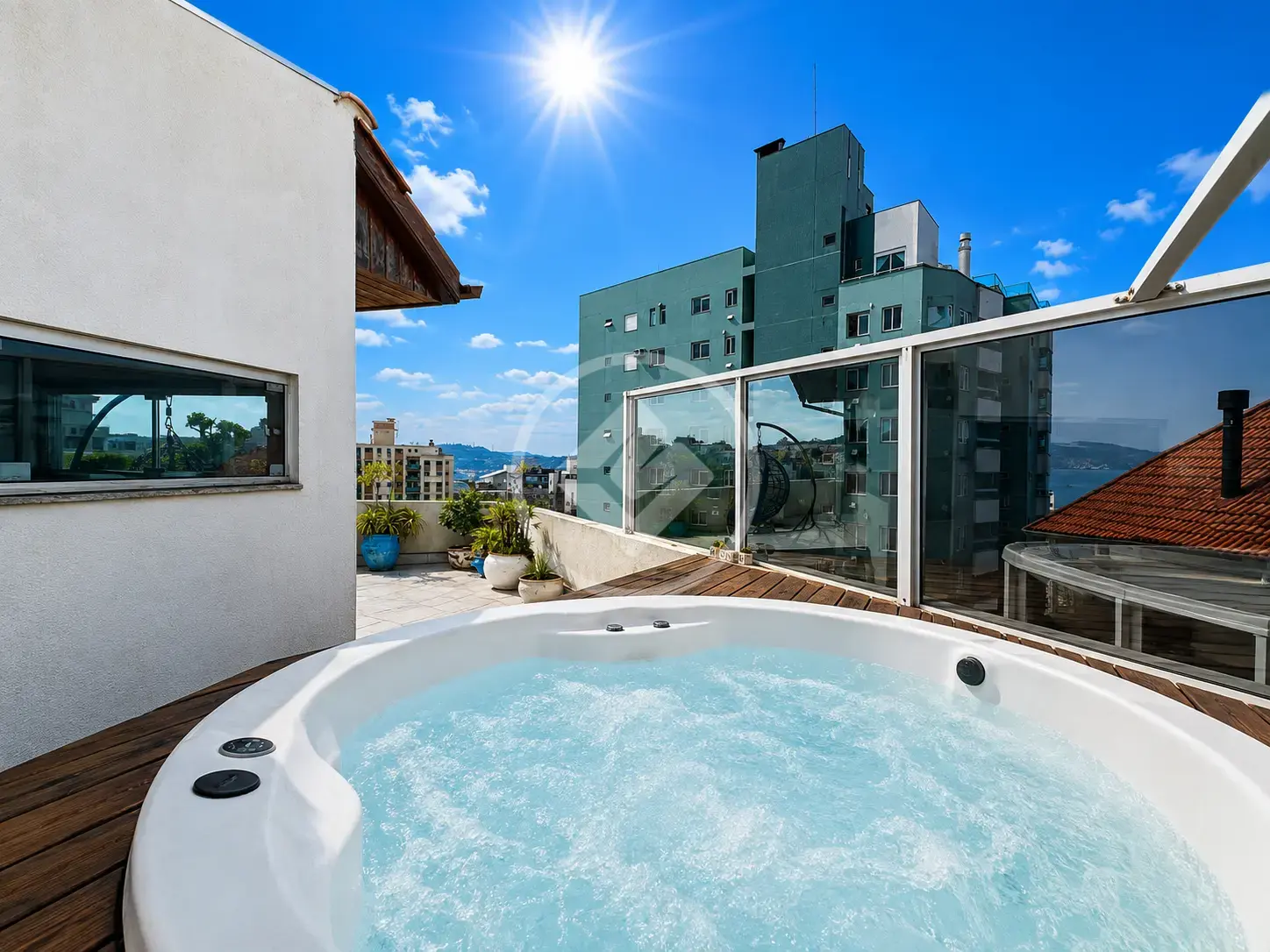 Imagem 1 - Cobertura Duplex em COQUEIROS, Florianópolis - SC