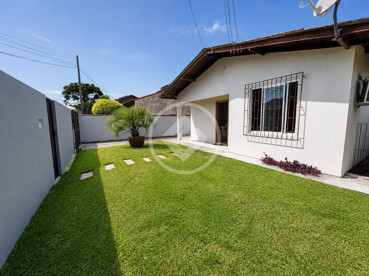 Imagem 1 - Casa em Carianos, Florianópolis - SC