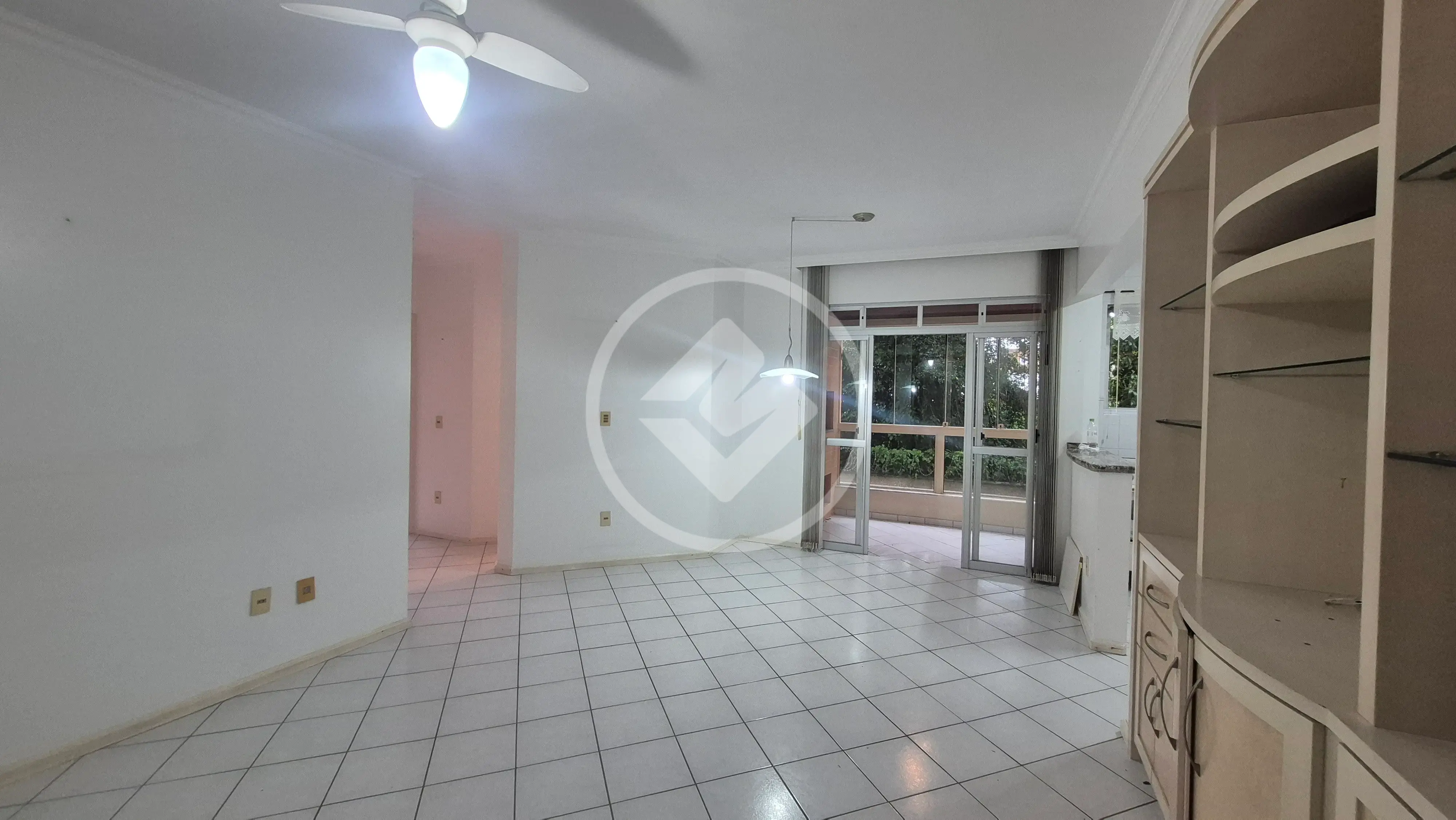 Imagem 1 - Apartamento em COQUEIROS, Florianópolis - SC