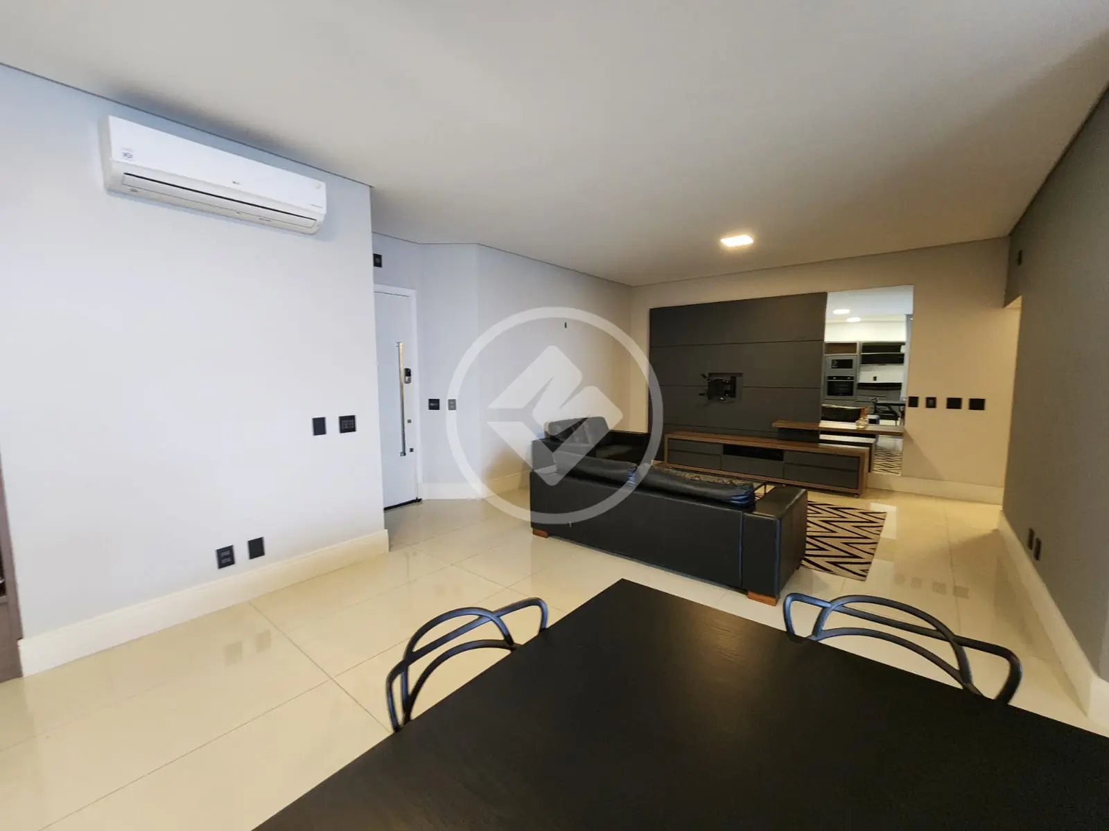 Imagem 4 - Apartamento em CANASVIEIRAS, Florianópolis - SC