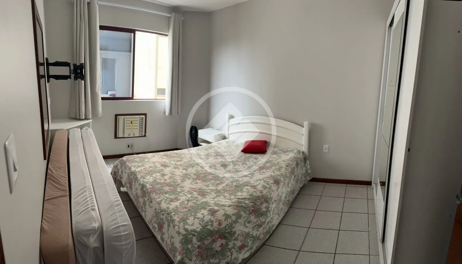 Imagem 4 - Apartamento em CANASVIEIRAS, Florianópolis - SC
