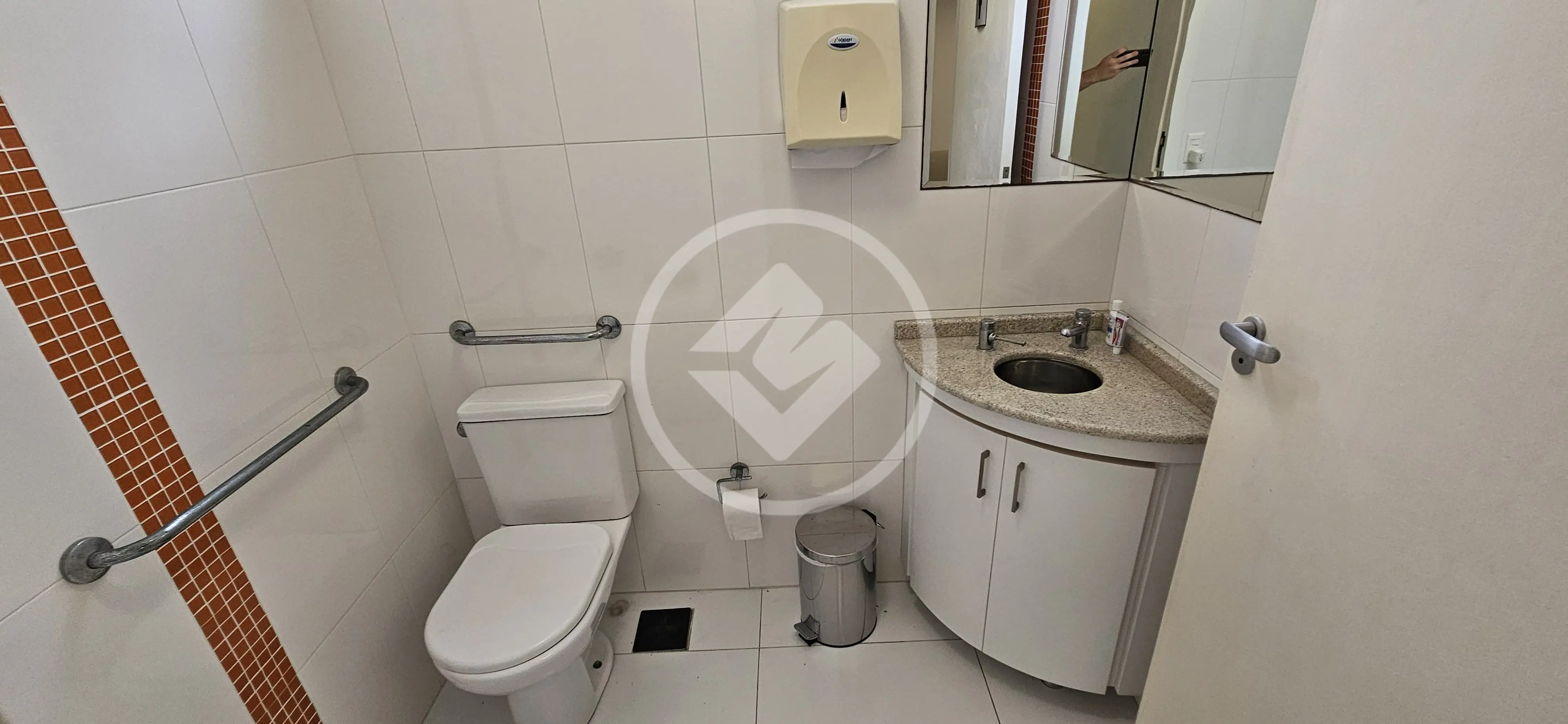Imagem 2 - Sala Comercial em CENTRO, Florianópolis - SC