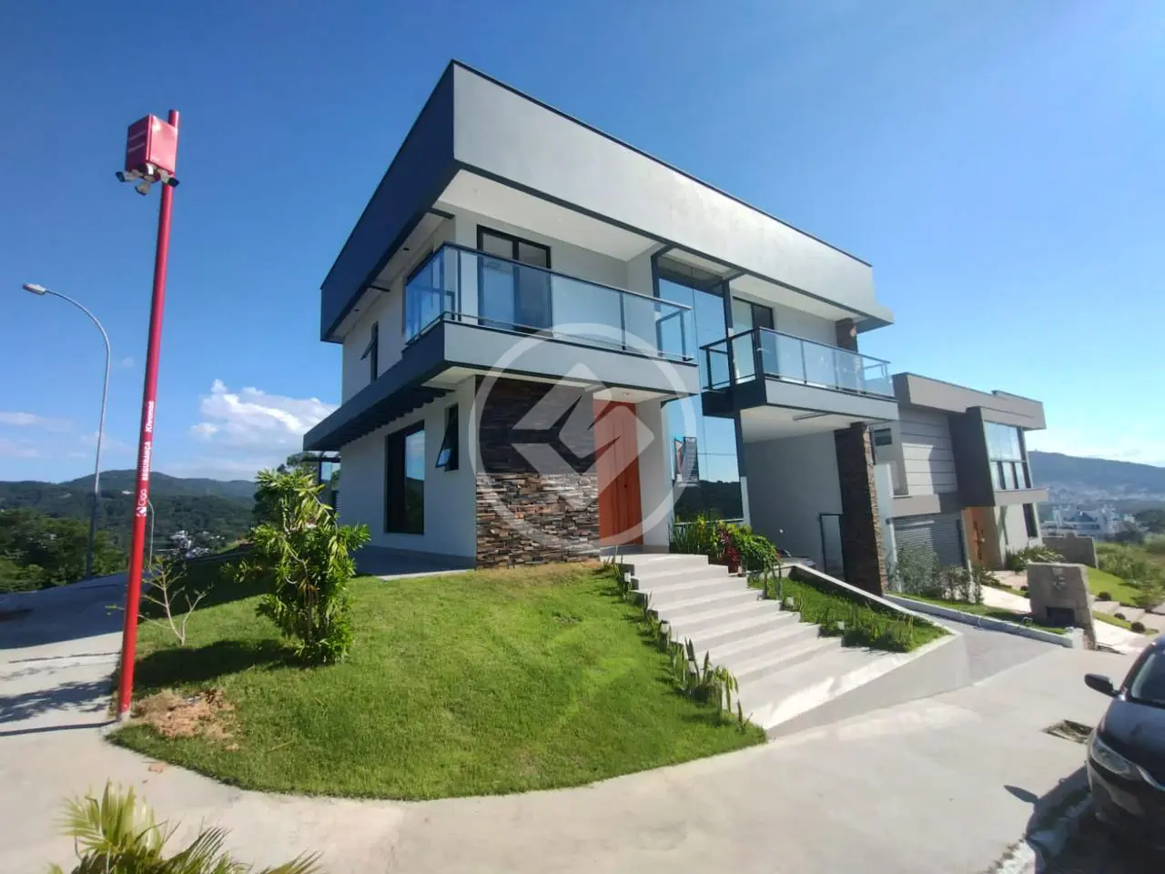 Imagem 1 - Sobrado em Itacorubi, Florianópolis - SC