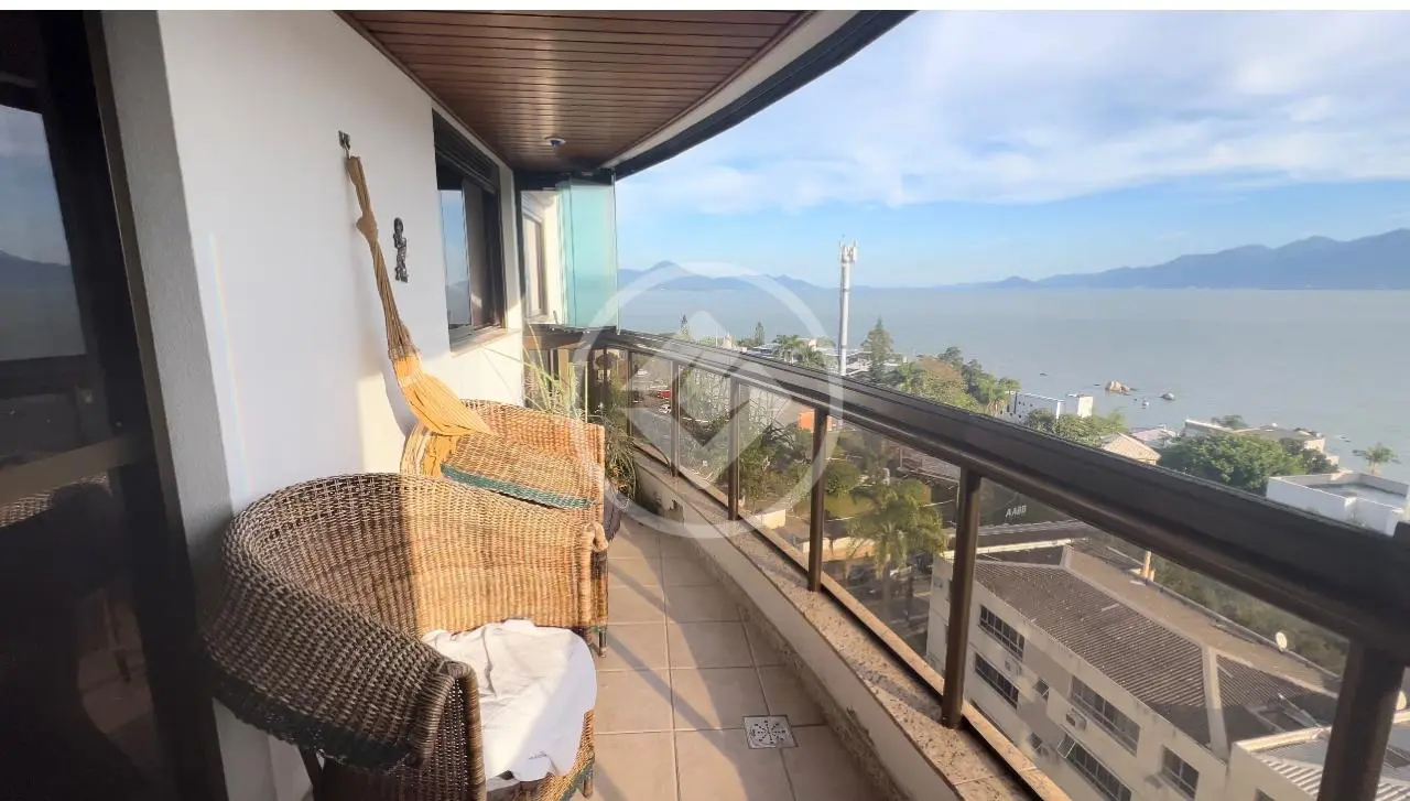 Apartamento COQUEIROS, Florianópolis - SC — foto 1