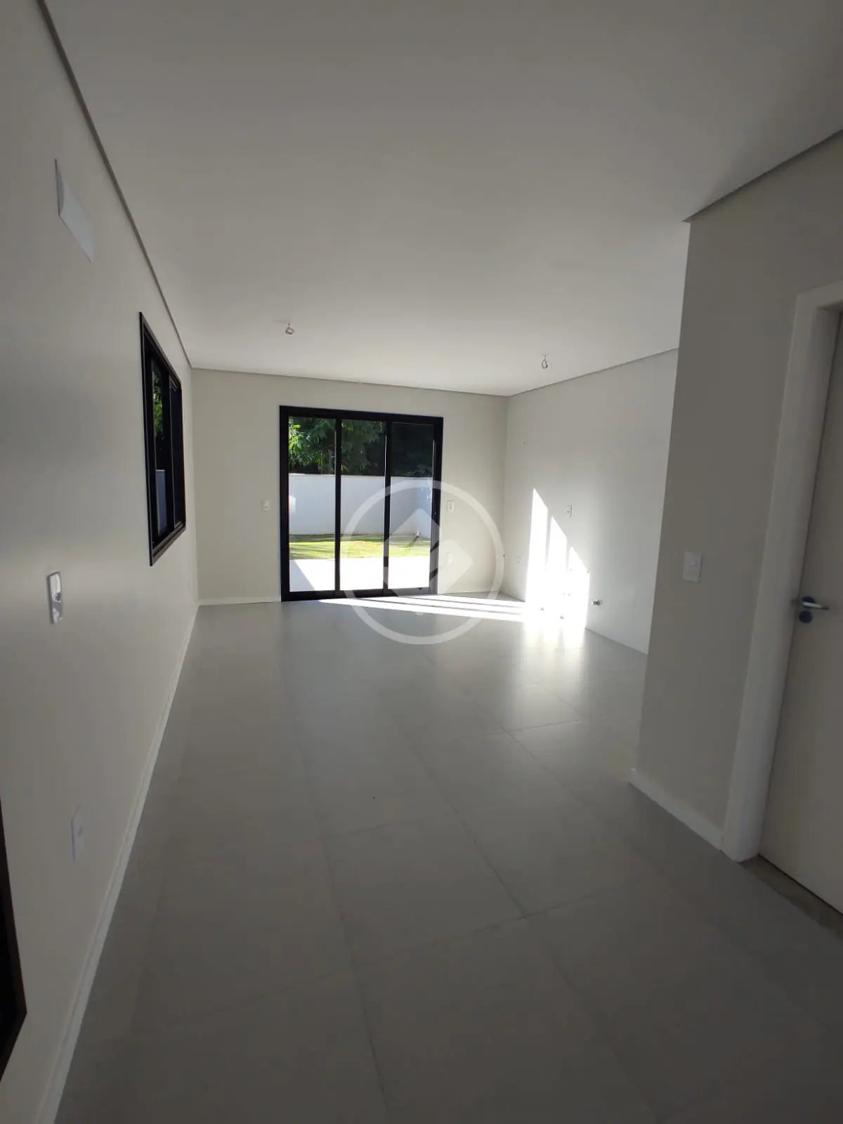 Imagem 4 - Sobrado em CANASVIEIRAS, Florianópolis - SC