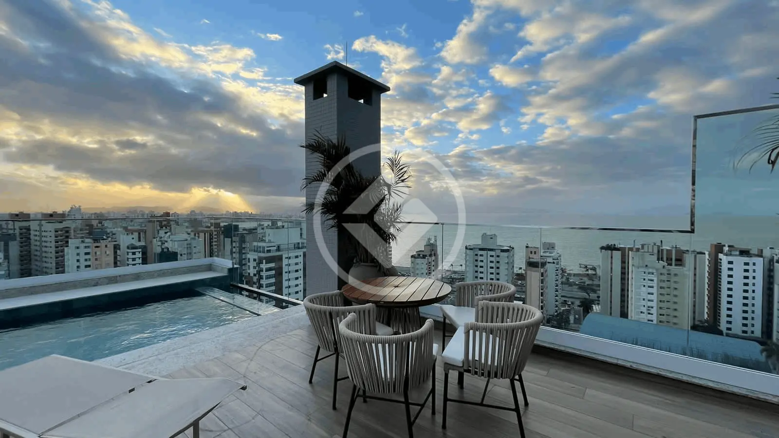 Apartamento CENTRO, Florianópolis - SC — foto 1
