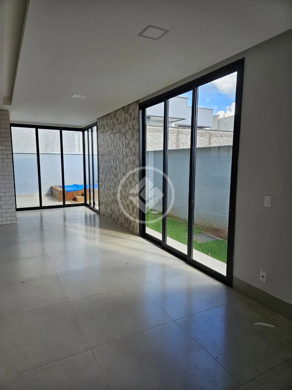 Casa Condomínio Jardim Cristal, Aparecida de Goiânia - GO — foto 2