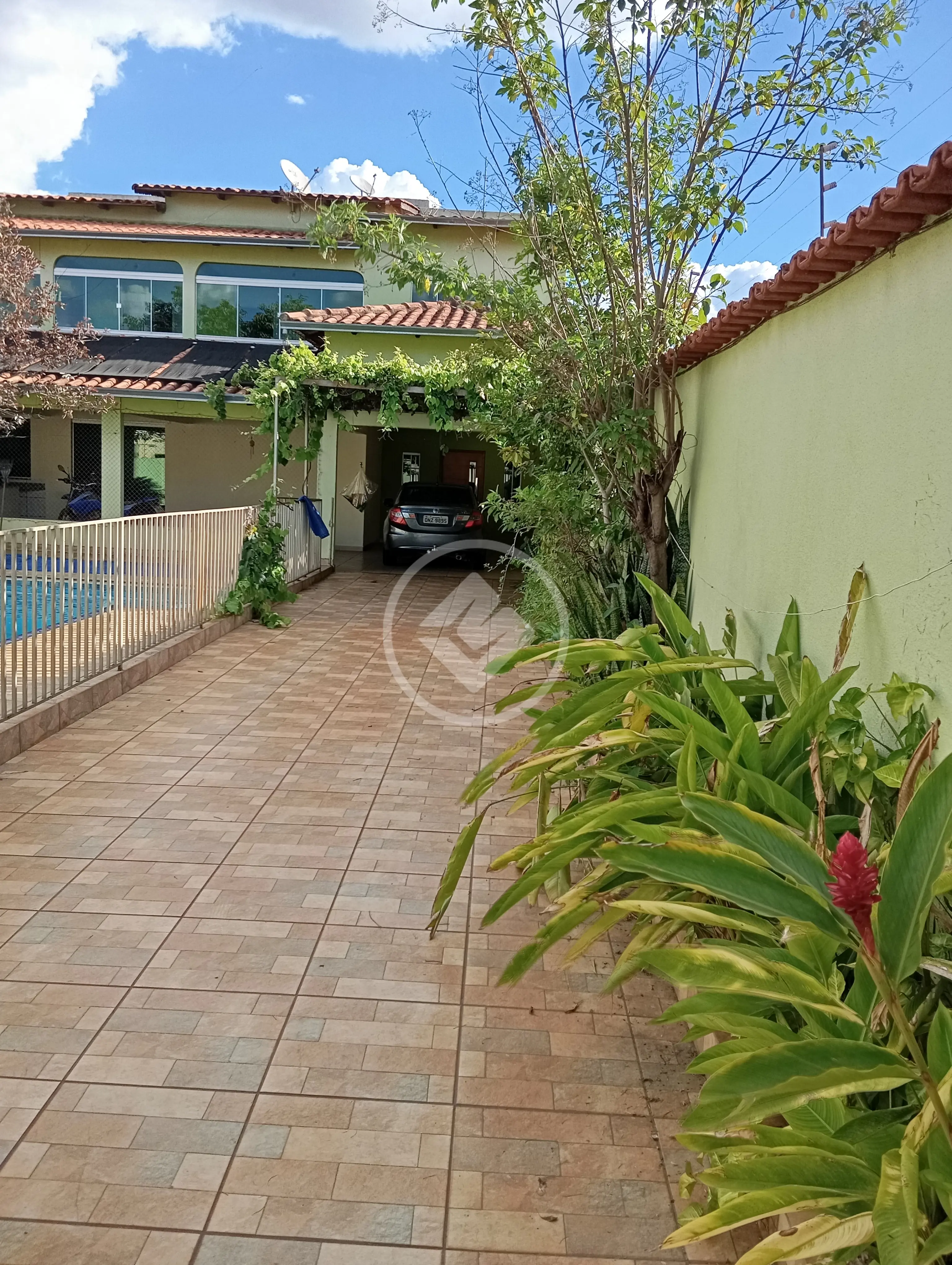 Sobrado Jardim Tropical, Aparecida de Goiânia - GO — foto 1
