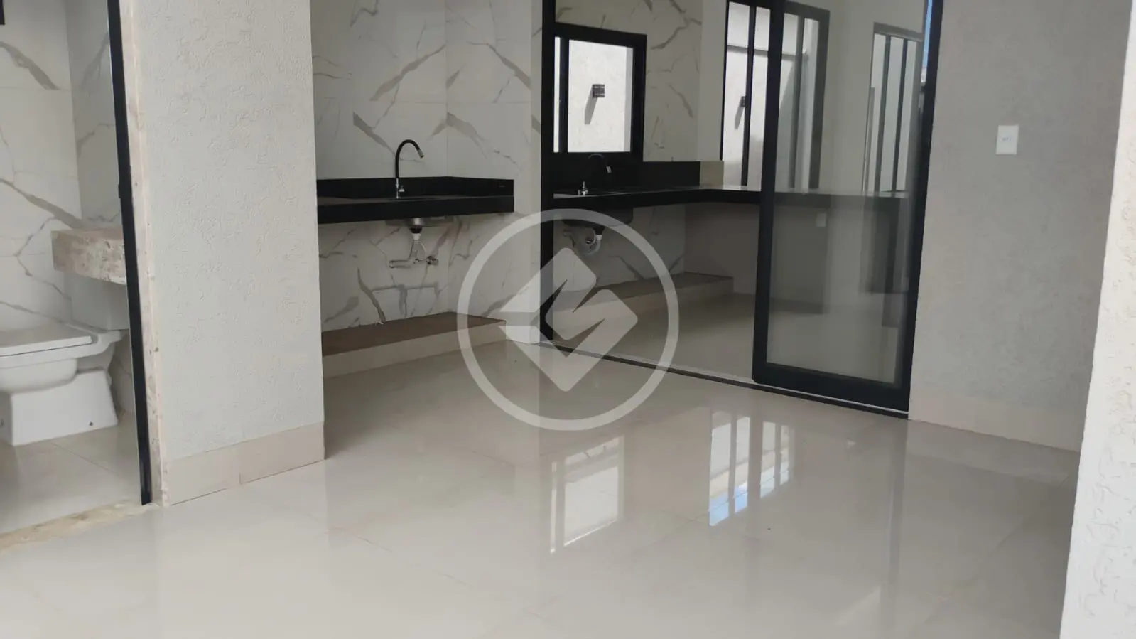 Imagem 2 - Casa Condomínio em Residencial Araguaia, Aparecida de Goiânia - GO