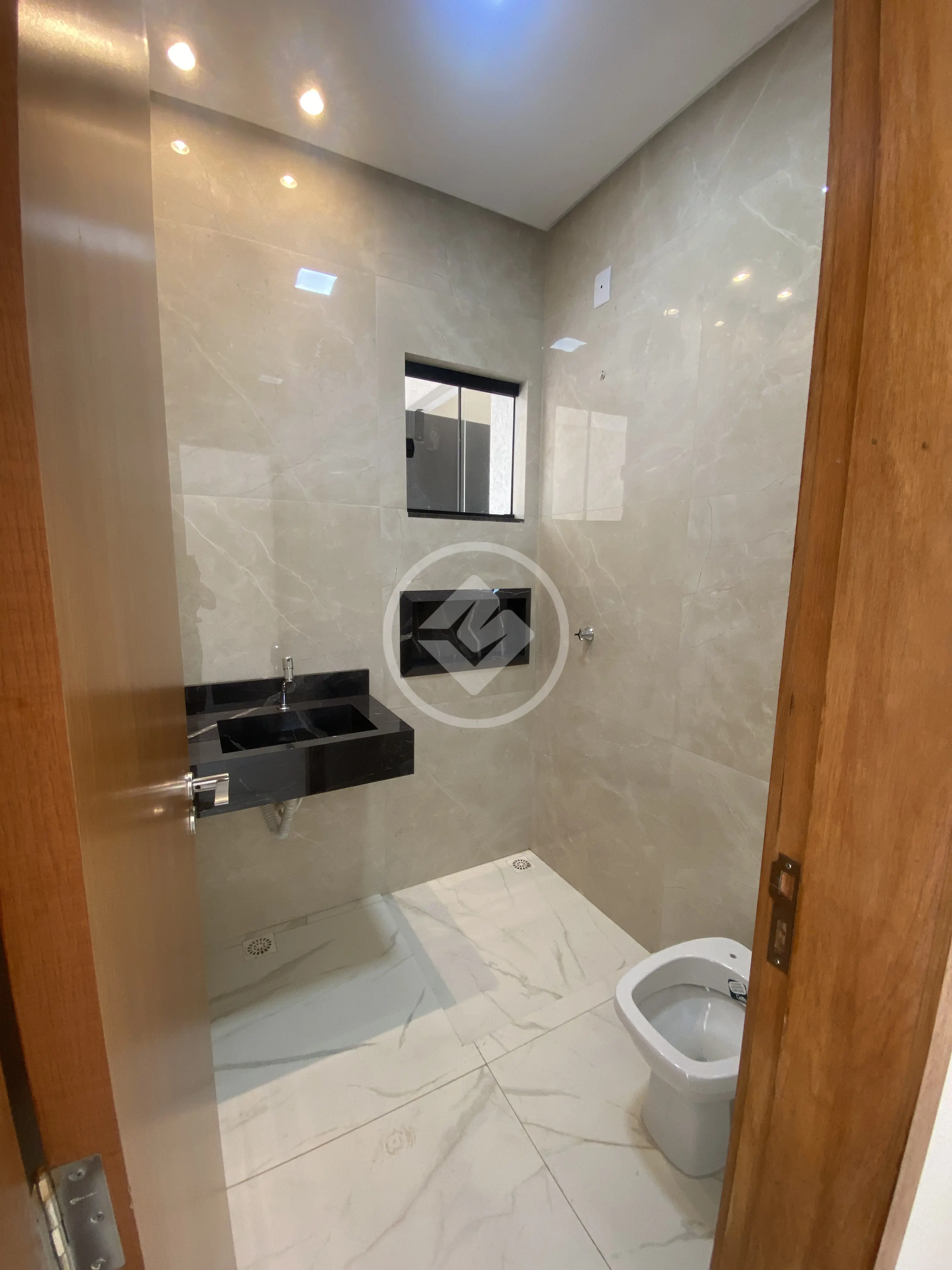 Imagem 2 - Casa em Moinho dos Ventos, Goiânia - GO