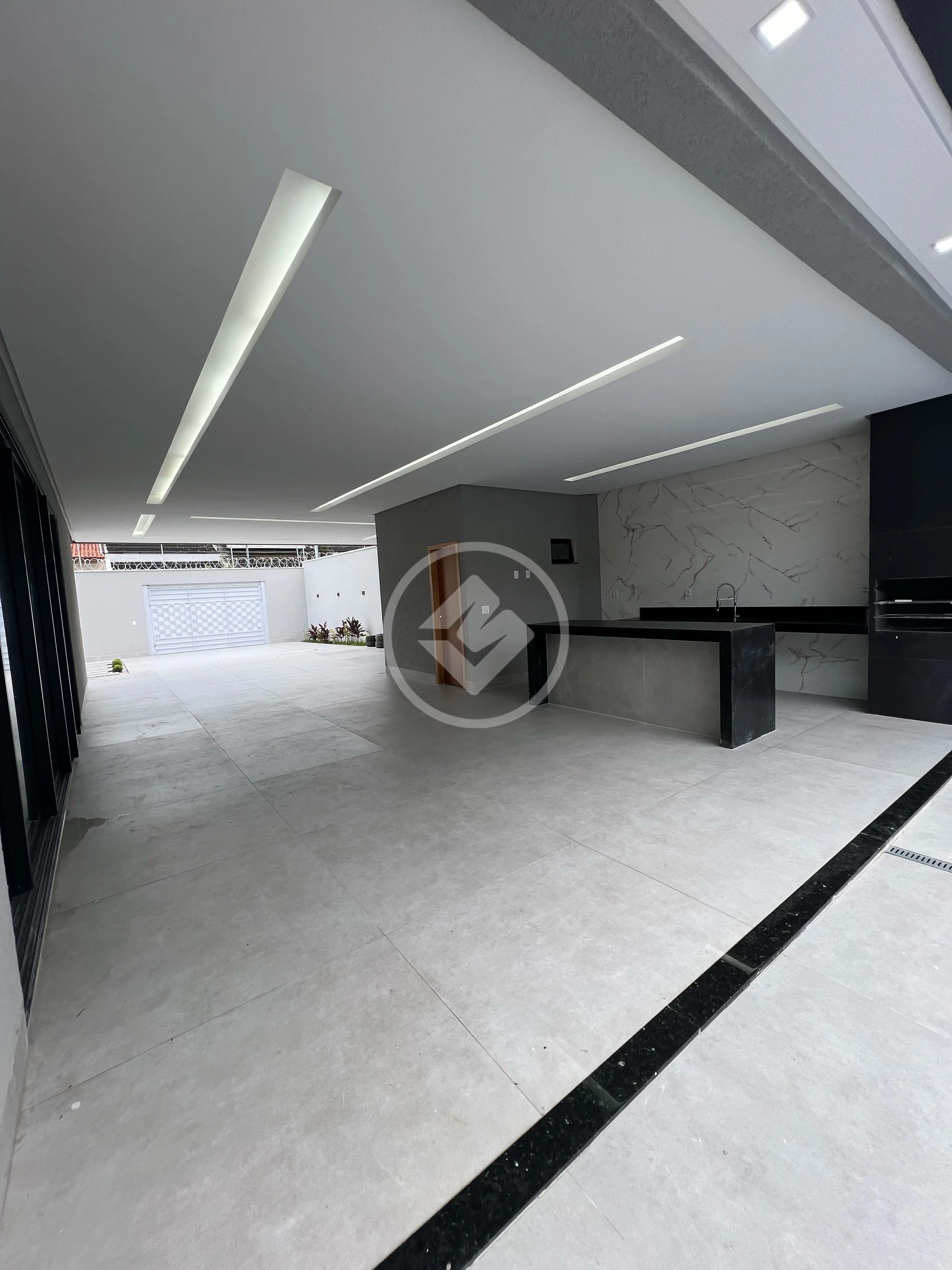 Imagem 1 - Casa em PARQUE ANHANGUERA, Goiânia - GO