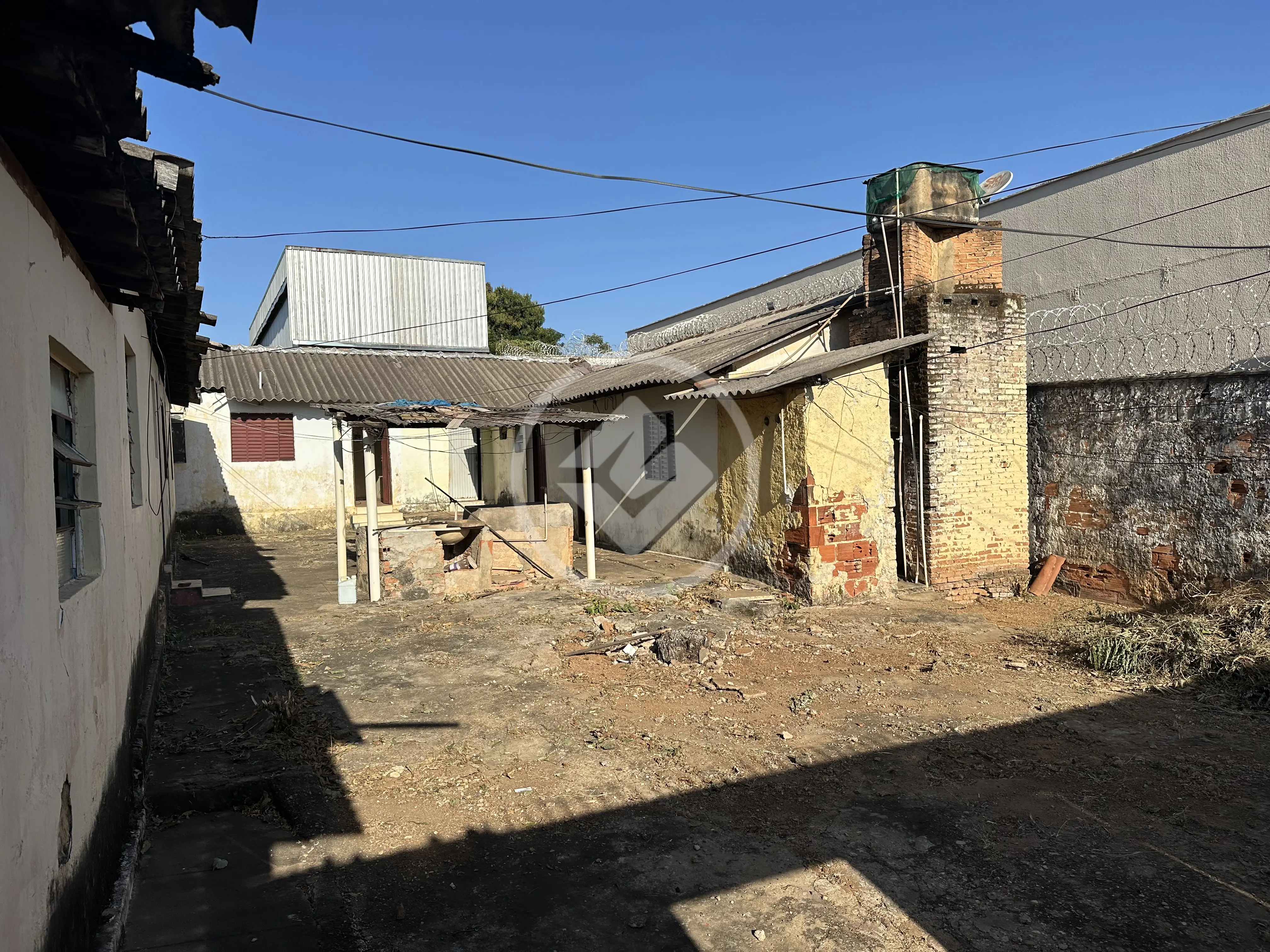 Imagem 2 - Terreno em Setor Campinas, Goiânia - GO