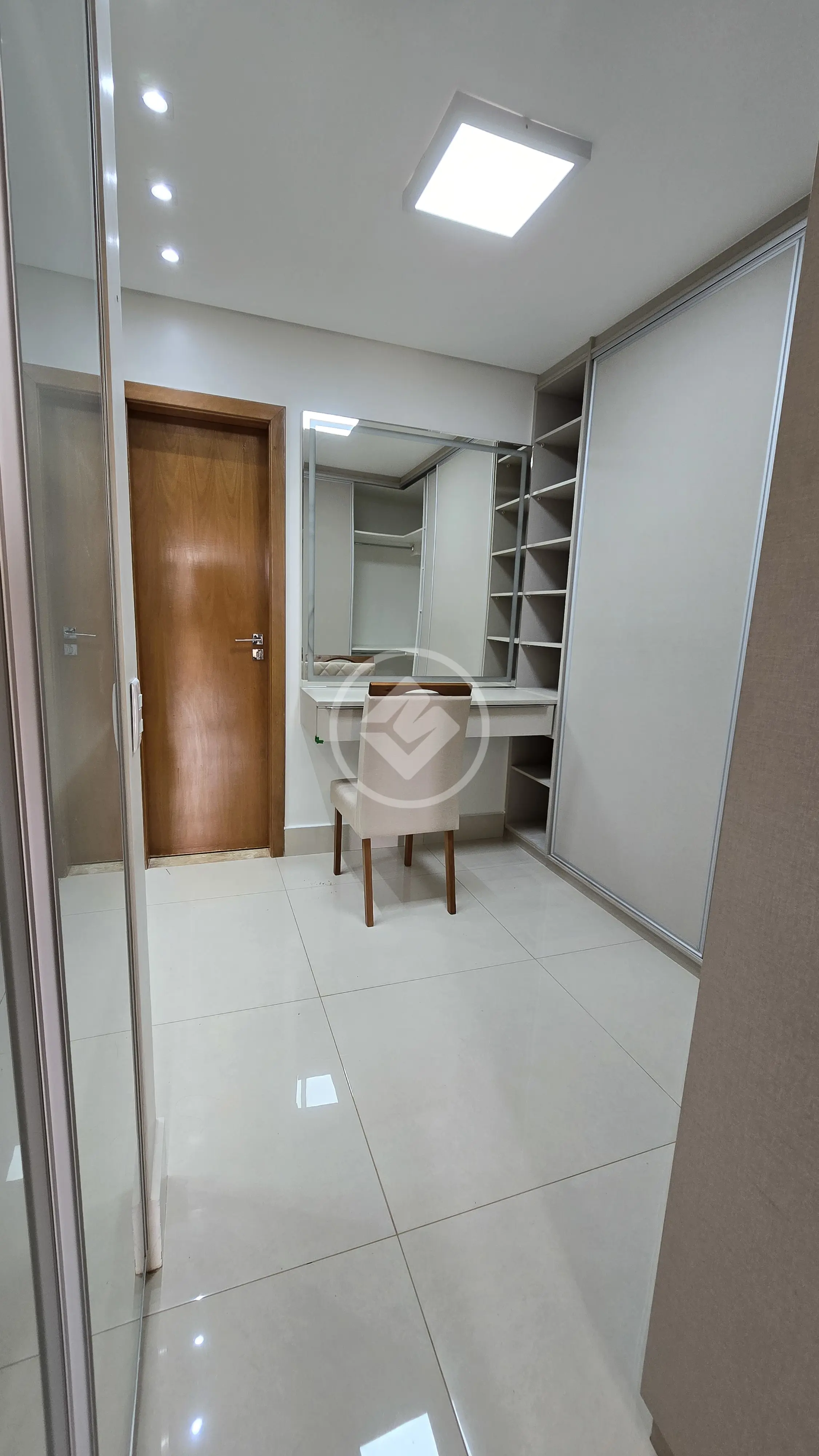 Imagem 2 - Sobrado em Residencial Porto Seguro, Goiânia - GO