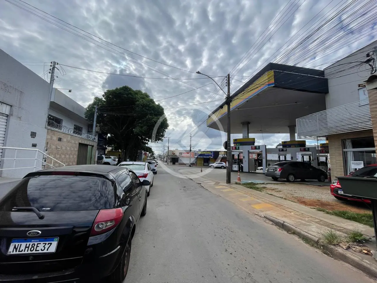 Imagem 1 - Casa Comercial em Setor Garavelo, Aparecida de Goiânia - GO