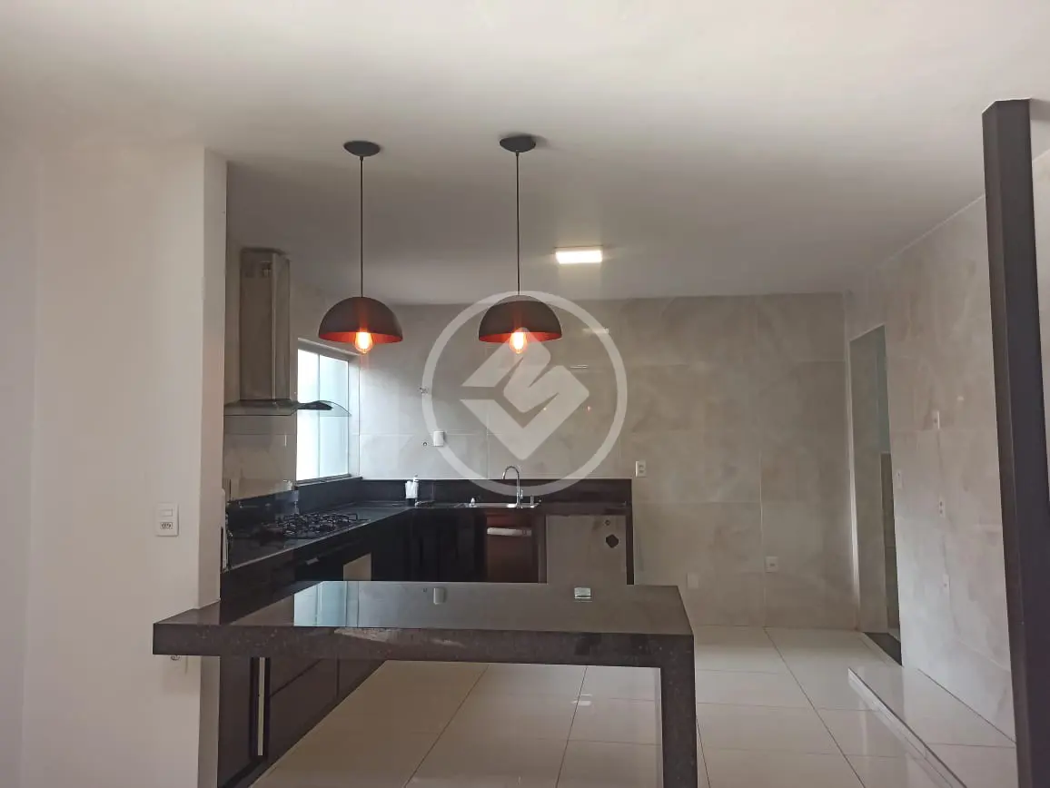 Imagem 4 - Casa em Conjunto Residencial Aruanã I, Goiânia - GO