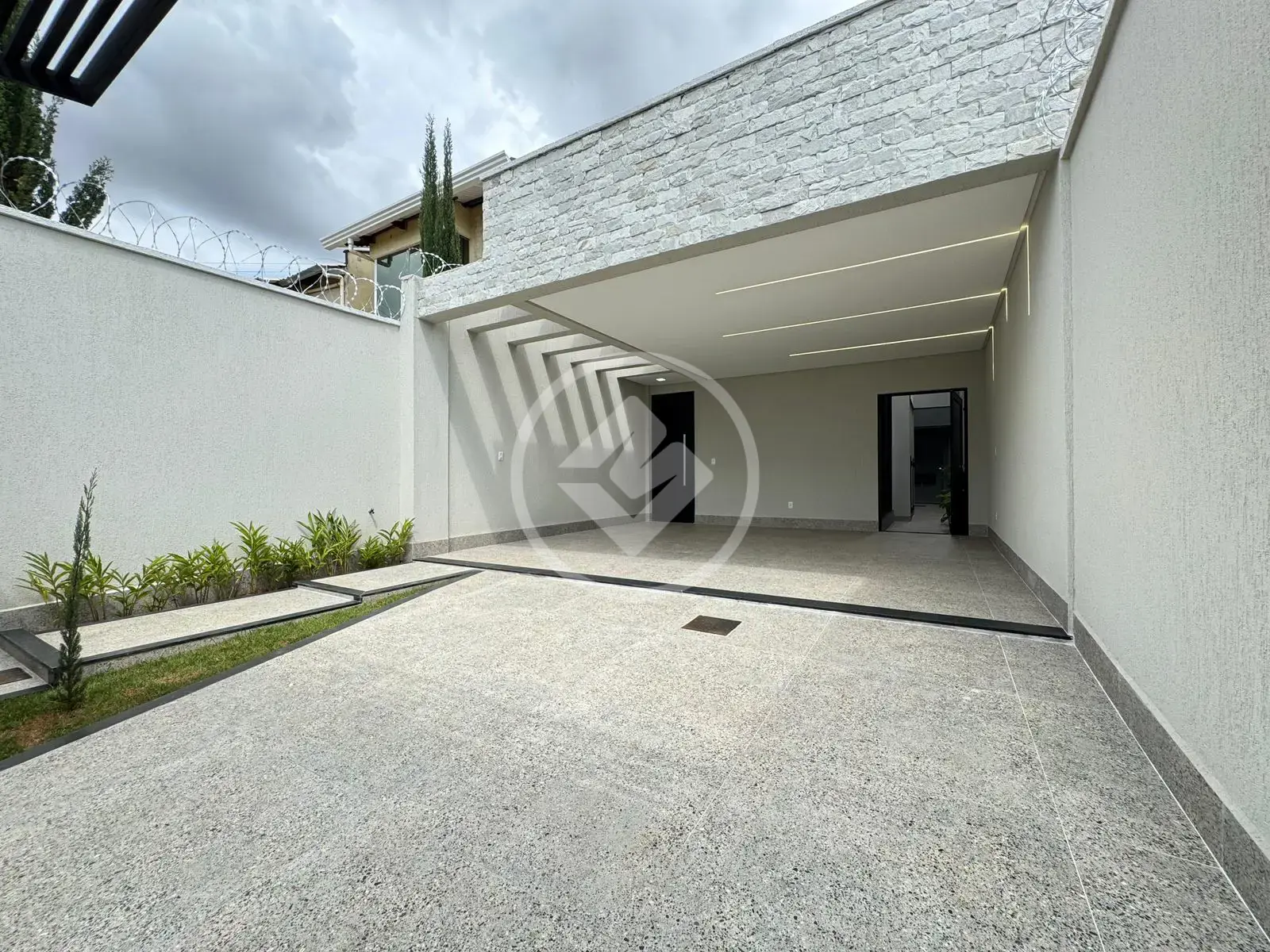 Imagem 1 - Sobrado em Setor Tres Marias, Goiânia - GO