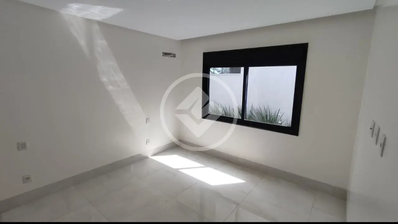 Imagem 1 - Casa Condomínio em Fazenda Vau das Pombas, Goiânia - GO
