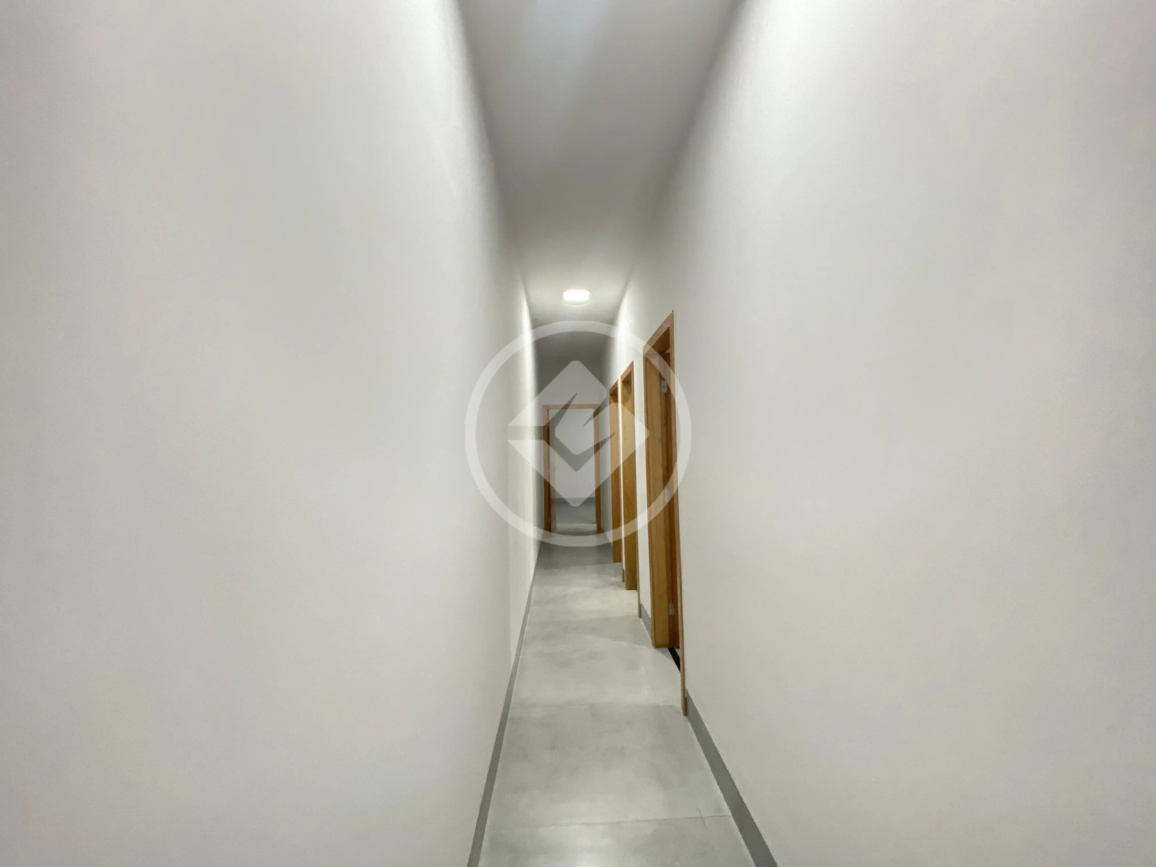 Image 2 - Casa em Jardim Itaipu, Goiânia - GO