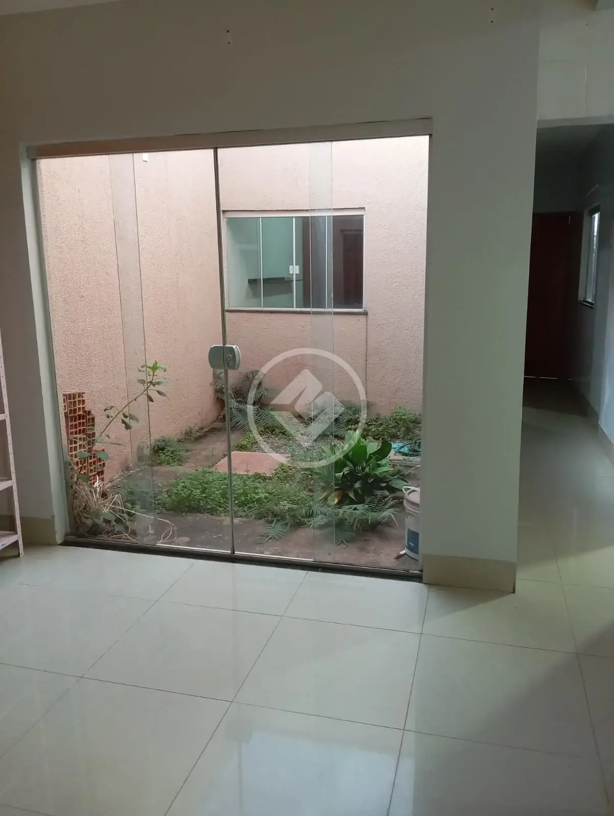 Image 2 - Casa em Setor Garavelo, Aparecida de Goiânia - GO