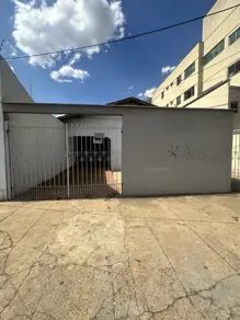 Casa Setor Campinas, Goiânia - GO — foto 1