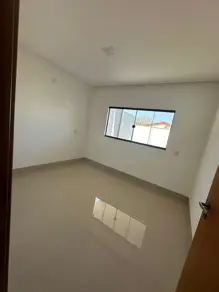 Imagem 2 - Casa em Setor Garavelo, Goiânia - GO