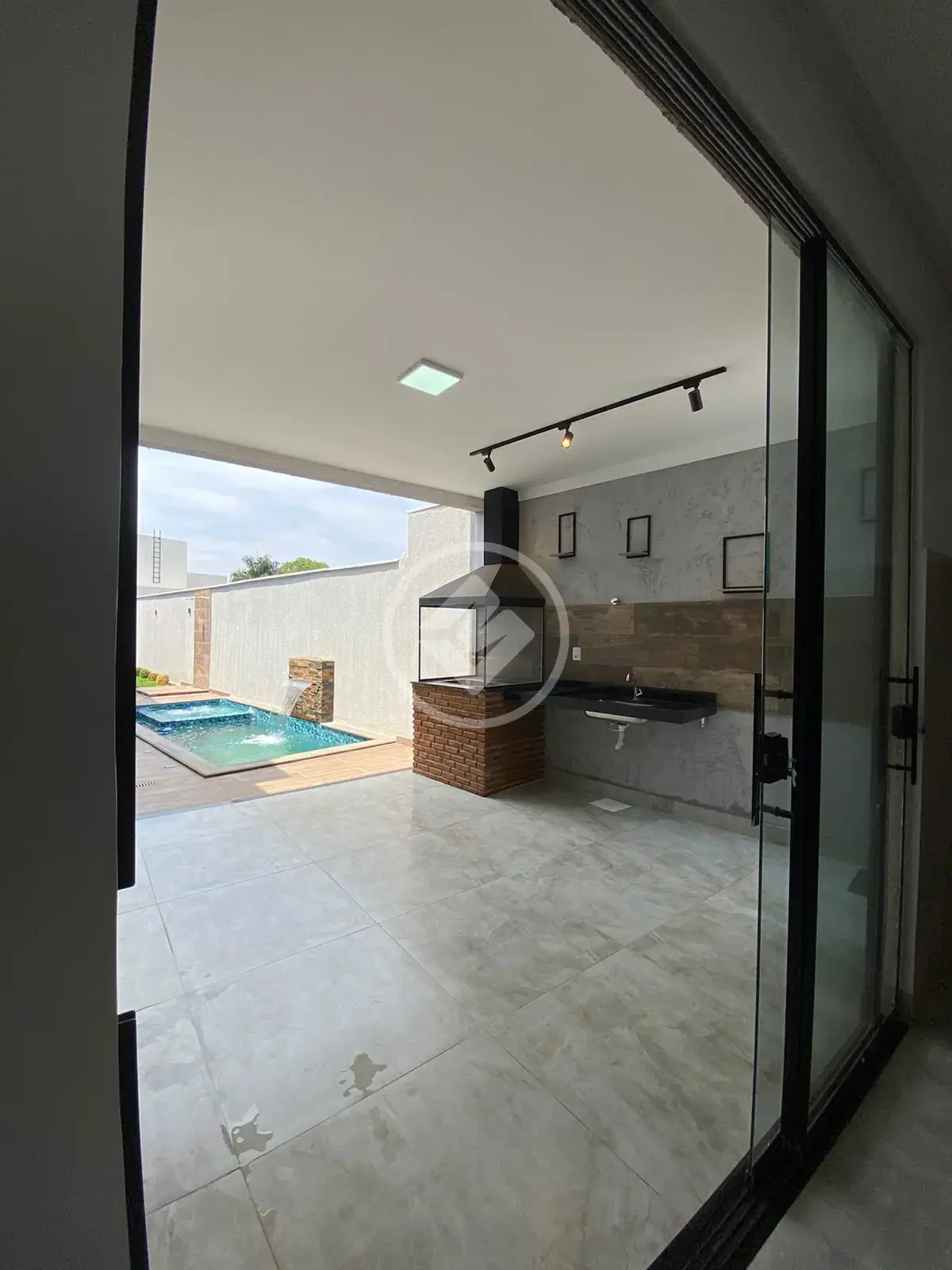 Imagem 2 - Casa em Setor Faiçalville, Goiânia - GO