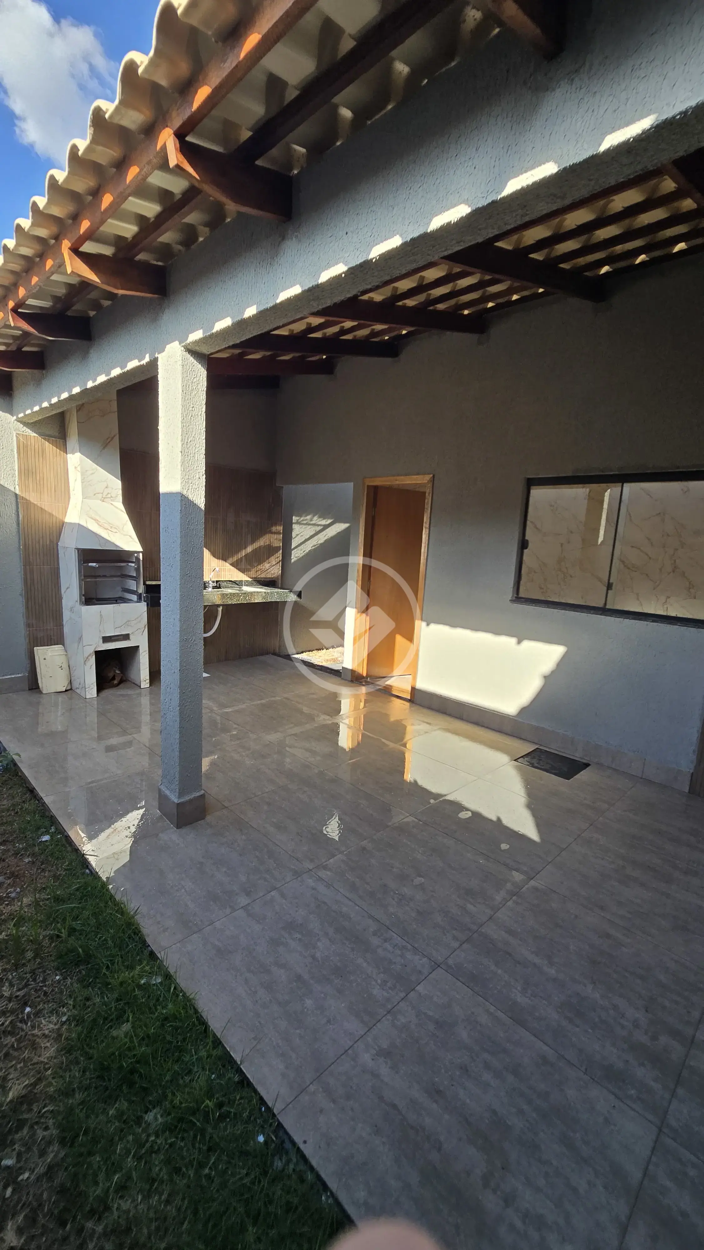 Image 2 - Casa em Jardim Tropical, Aparecida de Goiânia - GO