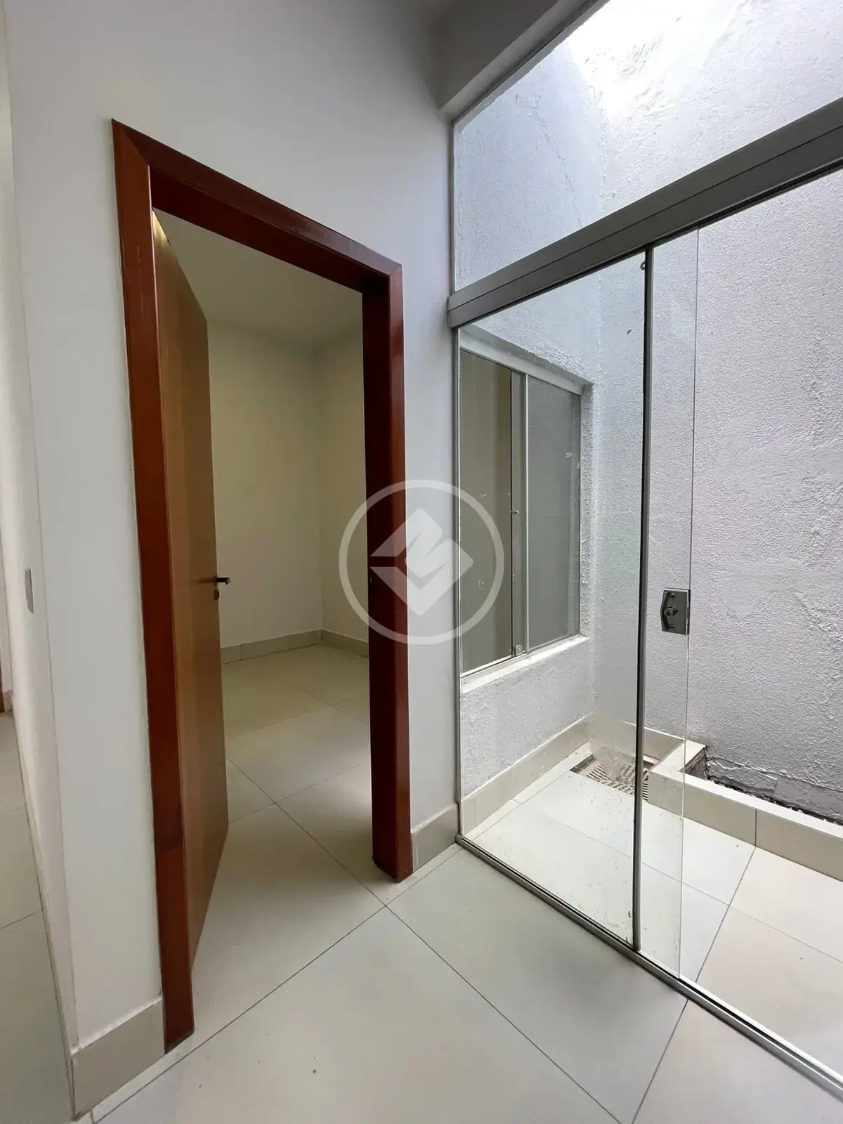 Image 2 - Casa em Jardim Alto Paraíso, Aparecida de Goiânia - GO