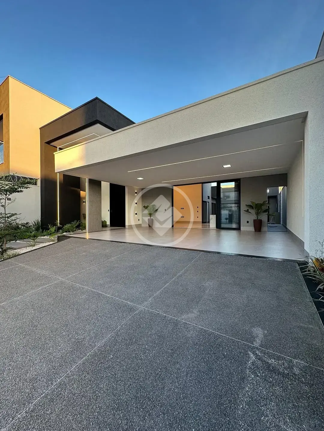 Imagem 1 - Casa em Moinho dos Ventos, Goiânia - GO